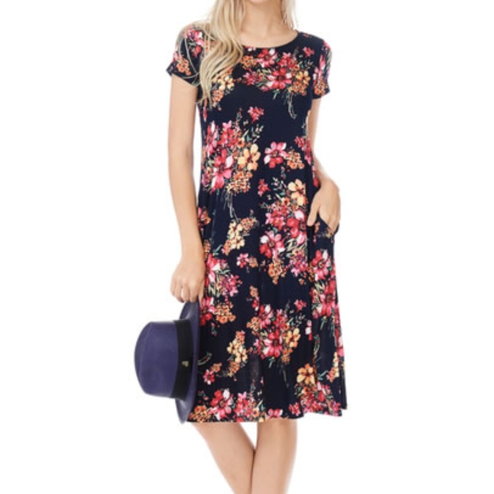 Short Sleeves Midi Dress with Pockets